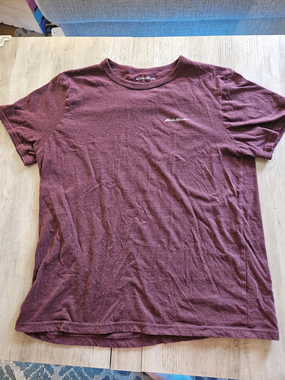 Eddie Bauer Men's Short-Sleeve Crewneck Tee in Maroon